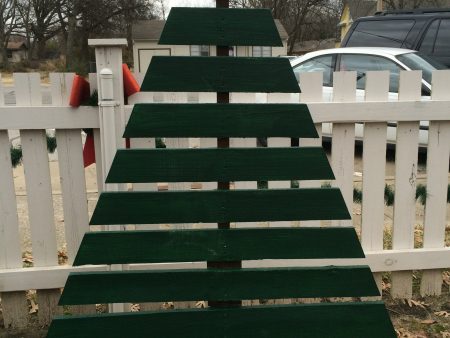 Pallet Christmas Tree Online Hot Sale