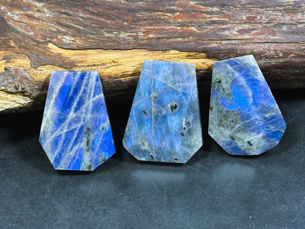 Natural Blue Flash Labradorite Gemstone Bead, Faceted Freeform Teardrop Shape, Beautiful Natural Blue Rainbow Flash Labradorite LOOSE BEADS Online